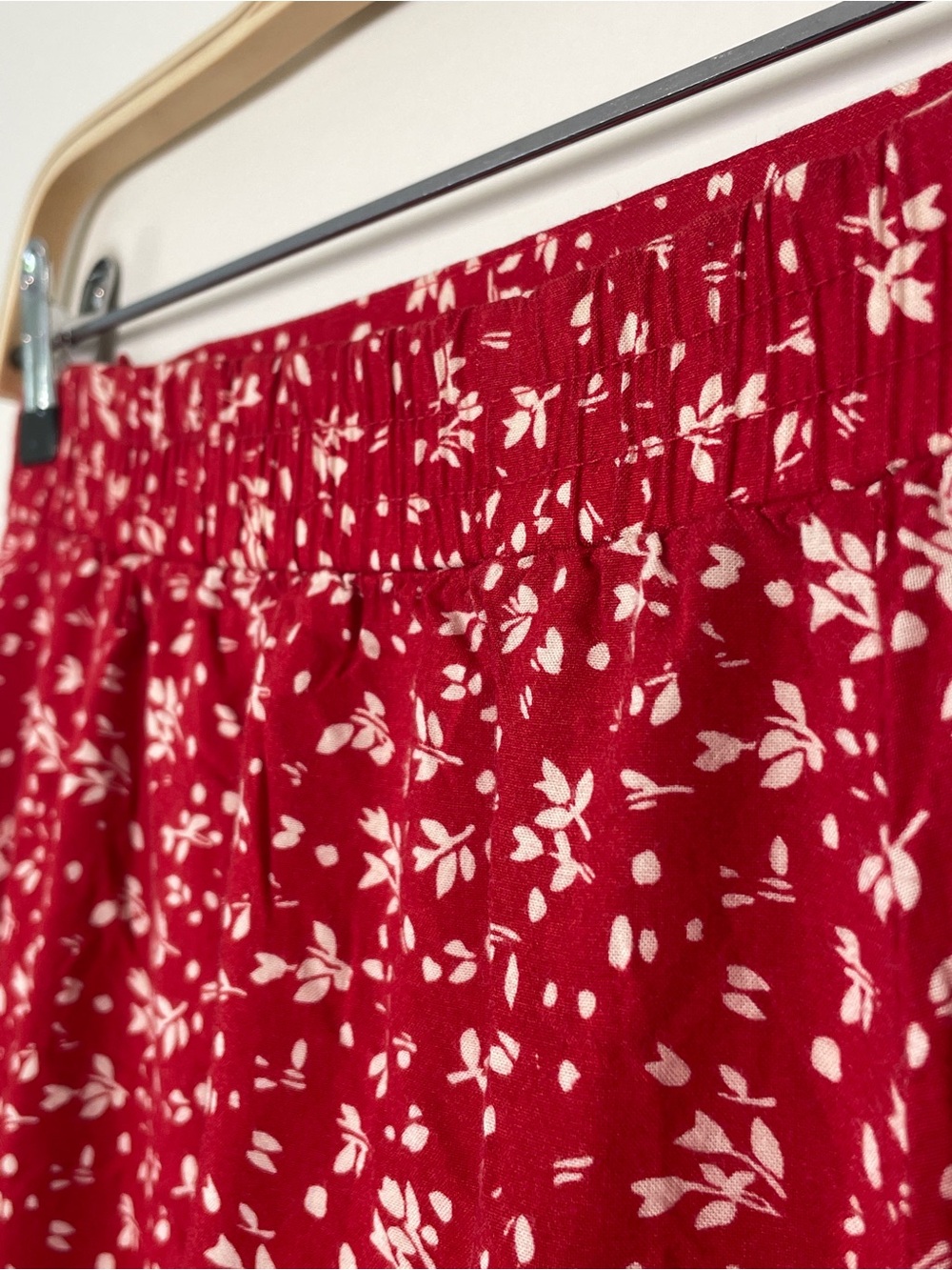 Vintage Studio Red Floral Button-Front Midi Skirt - Picture 4 of 9